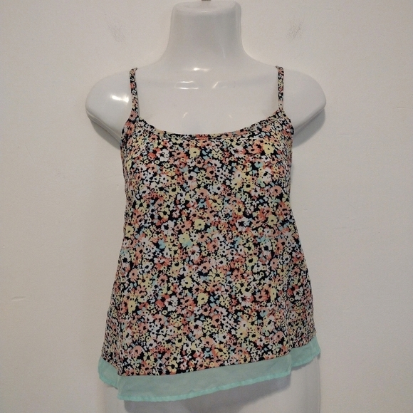 Charlotte Russe - Floral Spaghetti Straps Top - Picture 9 of 9